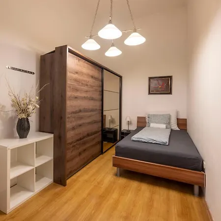 T29 Apartment * بودابست
